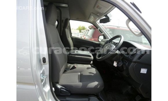 Buy Import Toyota Hiace Other Car in Import - Dubai in Curacao Buy Import Toyota Hiace Other Car in Import - Dubai in Curacao