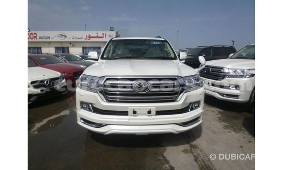 Buy Import Toyota Land Cruiser White Car in Import - Dubai in Curacao Buy Import Toyota Land Cruiser White Car in Import - Dubai in Curacao