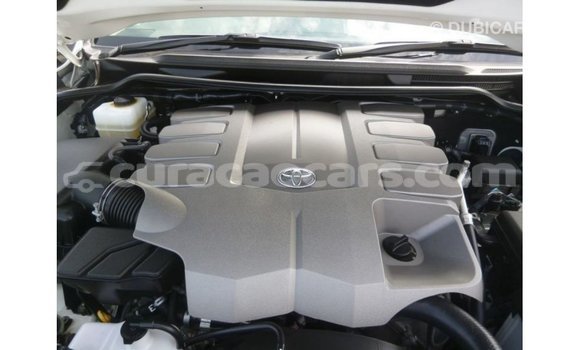 Buy Import Toyota Land Cruiser White Car in Import - Dubai in Curacao Buy Import Toyota Land Cruiser White Car in Import - Dubai in Curacao