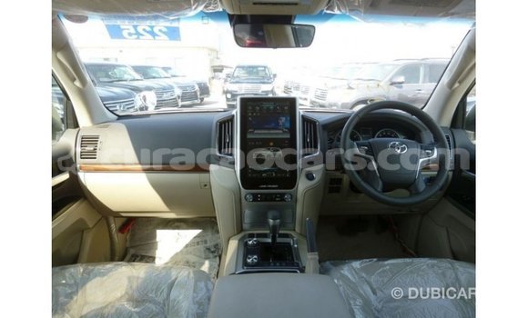 Buy Import Toyota Land Cruiser White Car in Import - Dubai in Curacao Buy Import Toyota Land Cruiser White Car in Import - Dubai in Curacao