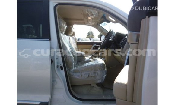 Buy Import Toyota Land Cruiser White Car in Import - Dubai in Curacao Buy Import Toyota Land Cruiser White Car in Import - Dubai in Curacao