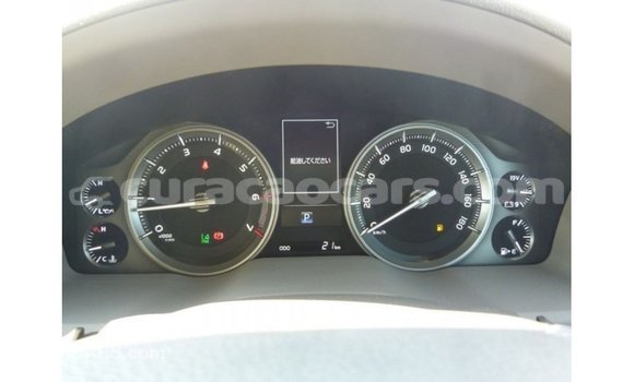 Buy Import Toyota Land Cruiser White Car in Import - Dubai in Curacao Buy Import Toyota Land Cruiser White Car in Import - Dubai in Curacao