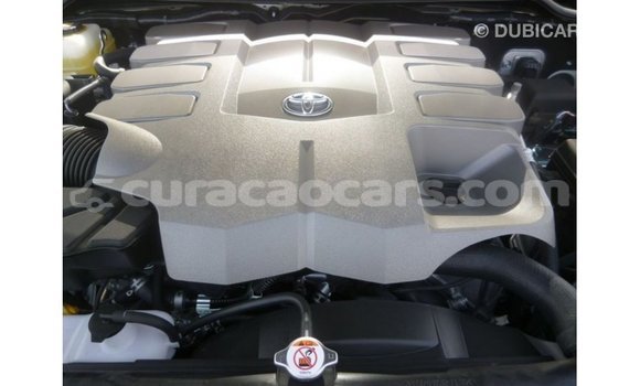 Buy Import Toyota Land Cruiser White Car in Import - Dubai in Curacao Buy Import Toyota Land Cruiser White Car in Import - Dubai in Curacao
