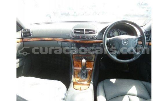Buy Import Mercedes-Benz 200 Other Car in Import - Dubai in Curacao Buy Import Mercedes-Benz 200 Other Car in Import - Dubai in Curacao