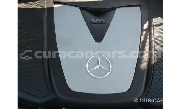 Buy Import Mercedes-Benz 190 (W201) White Car in Import - Dubai in Curacao Buy Import Mercedes-Benz 190 (W201) White Car in Import - Dubai in Curacao