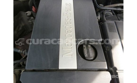 Buy Import Mercedes-Benz 190 (W201) Blue Car in Import - Dubai in Curacao Buy Import Mercedes-Benz 190 (W201) Blue Car in Import - Dubai in Curacao