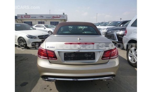 Buy Import Mercedes-Benz 200 Other Car in Import - Dubai in Curacao Buy Import Mercedes-Benz 200 Other Car in Import - Dubai in Curacao