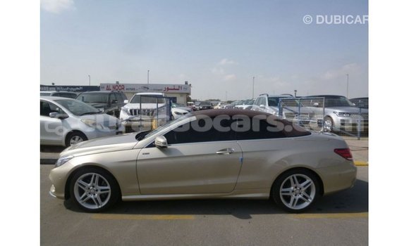 Buy Import Mercedes-Benz 200 Other Car in Import - Dubai in Curacao Buy Import Mercedes-Benz 200 Other Car in Import - Dubai in Curacao