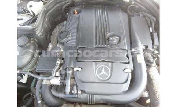 Buy Import Mercedes-Benz 250 Other Car in Import - Dubai in Curacao Buy Import Mercedes-Benz 250 Other Car in Import - Dubai in Curacao