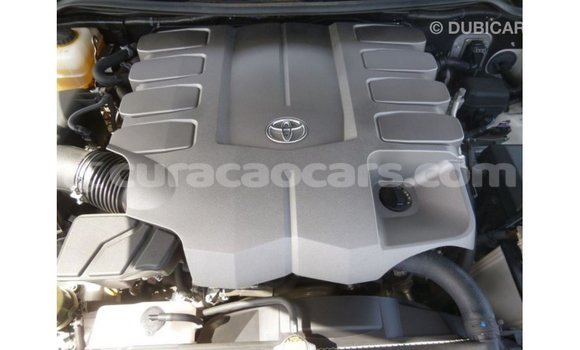 Buy Import Toyota Land Cruiser White Car in Import - Dubai in Curacao Buy Import Toyota Land Cruiser White Car in Import - Dubai in Curacao