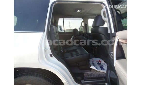 Buy Import Toyota Land Cruiser White Car in Import - Dubai in Curacao Buy Import Toyota Land Cruiser White Car in Import - Dubai in Curacao