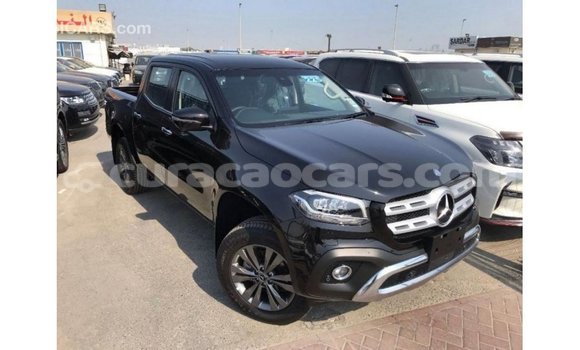 Buy Import Mercedes-Benz 250 Black Car in Import - Dubai in Curacao Buy Import Mercedes-Benz 250 Black Car in Import - Dubai in Curacao