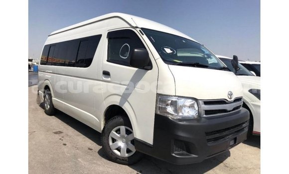 Buy Import Toyota Hiace White Car in Import - Dubai in Curacao Buy Import Toyota Hiace White Car in Import - Dubai in Curacao