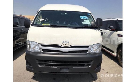 Buy Import Toyota Hiace White Car in Import - Dubai in Curacao Buy Import Toyota Hiace White Car in Import - Dubai in Curacao