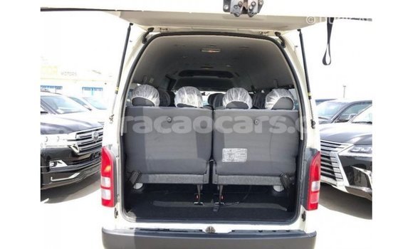 Buy Import Toyota Hiace White Car in Import - Dubai in Curacao Buy Import Toyota Hiace White Car in Import - Dubai in Curacao