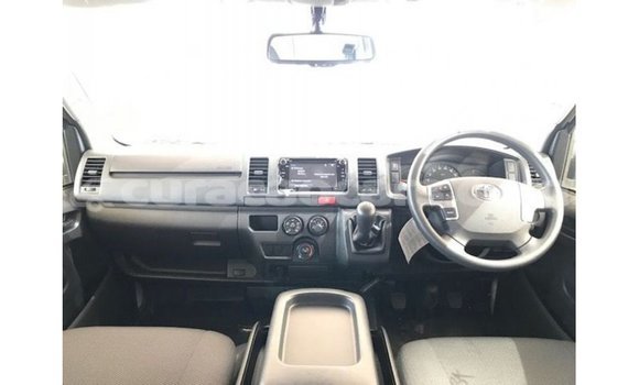 Buy Import Toyota Hiace White Car in Import - Dubai in Curacao Buy Import Toyota Hiace White Car in Import - Dubai in Curacao