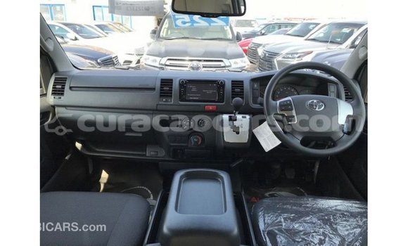 Buy Import Toyota Hiace White Car in Import - Dubai in Curacao Buy Import Toyota Hiace White Car in Import - Dubai in Curacao