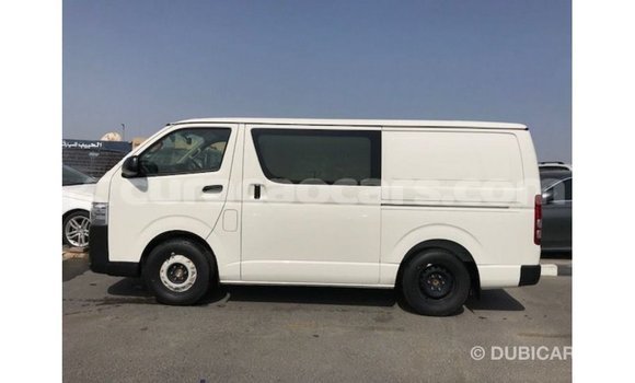Buy Import Toyota Hiace White Car in Import - Dubai in Curacao Buy Import Toyota Hiace White Car in Import - Dubai in Curacao