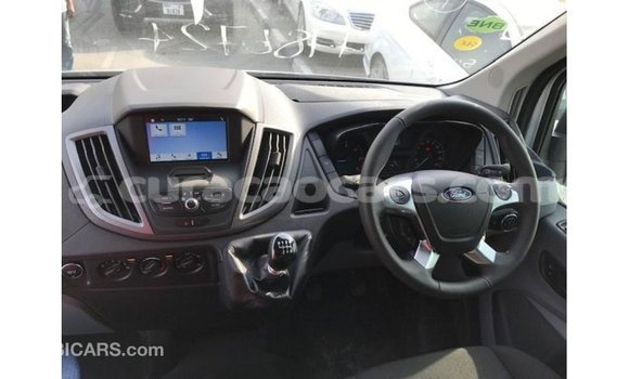 Buy Import Ford Club Wagon White Car in Import - Dubai in Curacao Buy Import Ford Club Wagon White Car in Import - Dubai in Curacao