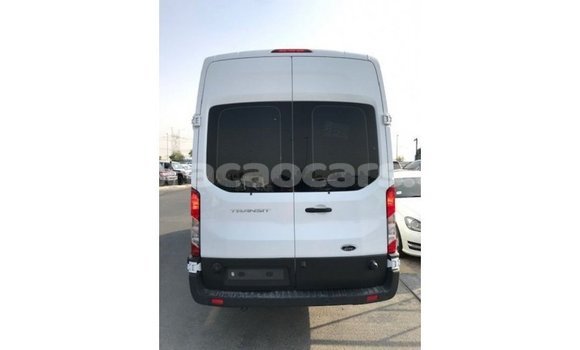 Buy Import Ford Club Wagon White Car in Import - Dubai in Curacao Buy Import Ford Club Wagon White Car in Import - Dubai in Curacao