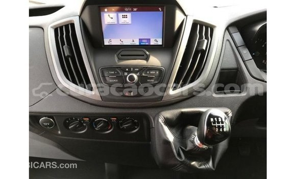 Buy Import Ford Club Wagon White Car in Import - Dubai in Curacao Buy Import Ford Club Wagon White Car in Import - Dubai in Curacao