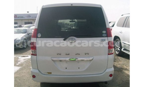 Buy Import Toyota Noah White Car in Import - Dubai in Curacao Buy Import Toyota Noah White Car in Import - Dubai in Curacao