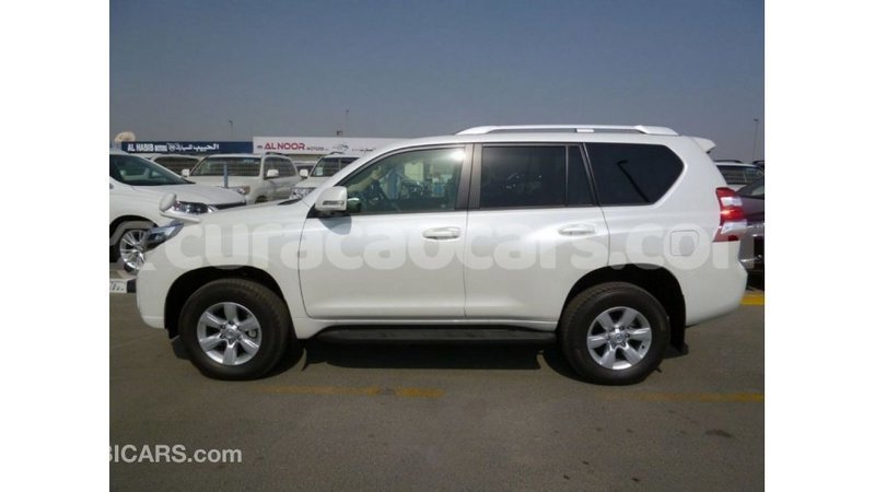 Big with watermark toyota prado curacao import dubai 2256