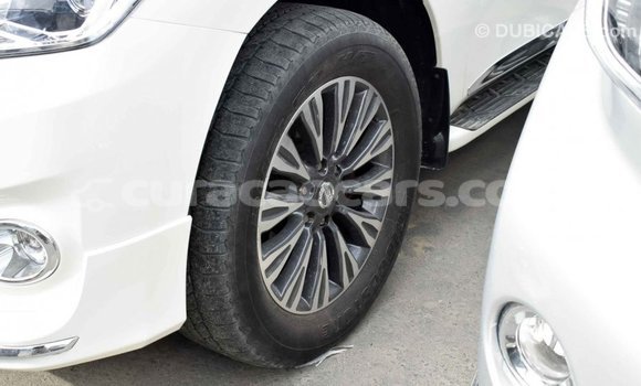 Buy Import Nissan Patrol White Car in Import - Dubai in Curacao