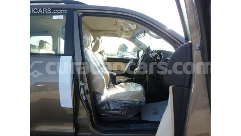 Big with watermark toyota prado curacao import dubai 2279