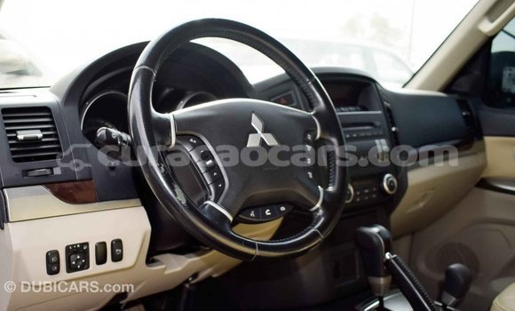 Buy Import Mitsubishi Pajero White Car in Import - Dubai in Curacao Buy Import Mitsubishi Pajero White Car in Import - Dubai in Curacao