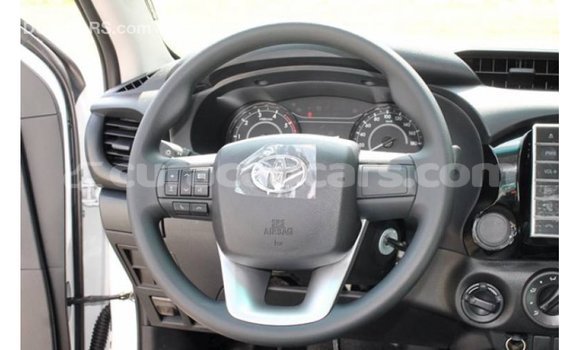 Buy Import Toyota Hilux White Car in Import - Dubai in Curacao Buy Import Toyota Hilux White Car in Import - Dubai in Curacao
