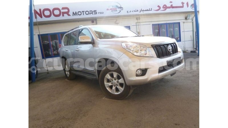 Big with watermark toyota prado curacao import dubai 2286