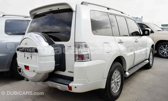 Buy Import Mitsubishi Pajero White Car in Import - Dubai in Curacao Buy Import Mitsubishi Pajero White Car in Import - Dubai in Curacao