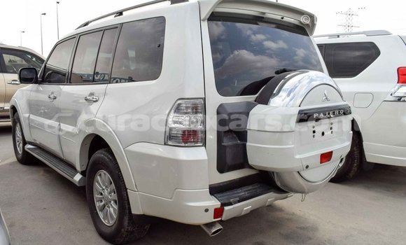 Buy Import Mitsubishi Pajero White Car in Import - Dubai in Curacao Buy Import Mitsubishi Pajero White Car in Import - Dubai in Curacao