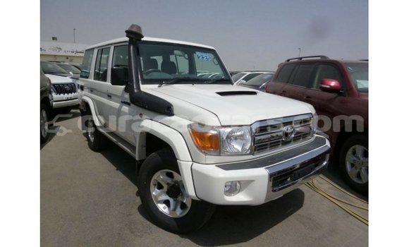 Buy Import Toyota Land Cruiser White Car in Import - Dubai in Curacao Buy Import Toyota Land Cruiser White Car in Import - Dubai in Curacao