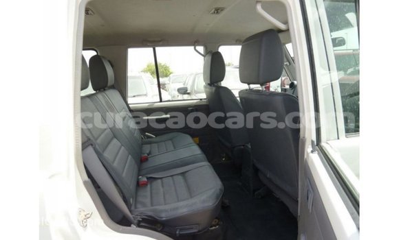 Buy Import Toyota Land Cruiser White Car in Import - Dubai in Curacao Buy Import Toyota Land Cruiser White Car in Import - Dubai in Curacao