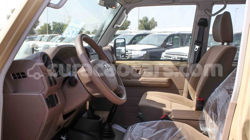 Big with watermark toyota land cruiser curacao import dubai 2313