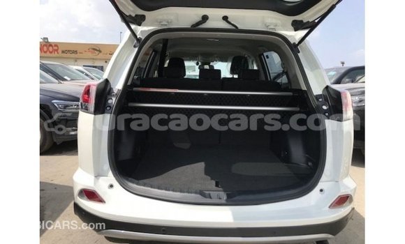 Buy Import Toyota 4Runner White Car in Import - Dubai in Curacao Buy Import Toyota 4Runner White Car in Import - Dubai in Curacao
