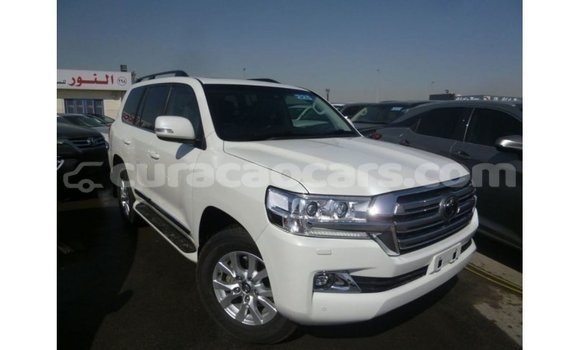 Buy Import Toyota Land Cruiser White Car in Import - Dubai in Curacao Buy Import Toyota Land Cruiser White Car in Import - Dubai in Curacao