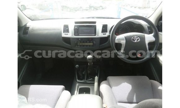 Buy Import Toyota Hilux White Car in Import - Dubai in Curacao Buy Import Toyota Hilux White Car in Import - Dubai in Curacao
