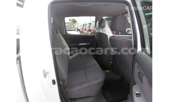 Buy Import Toyota Hilux White Car in Import - Dubai in Curacao Buy Import Toyota Hilux White Car in Import - Dubai in Curacao