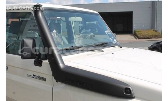 Buy Import Toyota Land Cruiser White Car in Import - Dubai in Curacao Buy Import Toyota Land Cruiser White Car in Import - Dubai in Curacao