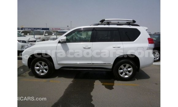 Buy Import Toyota Prado White Car in Import - Dubai in Curacao Buy Import Toyota Prado White Car in Import - Dubai in Curacao