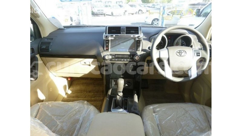 Big with watermark toyota prado curacao import dubai 2374