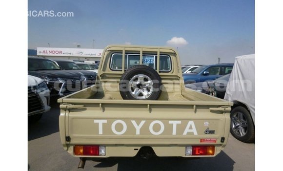 Buy Import Toyota Land Cruiser Beige Car in Import - Dubai in Curacao Buy Import Toyota Land Cruiser Beige Car in Import - Dubai in Curacao