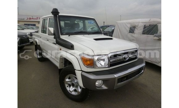Buy Import Toyota Land Cruiser White Car in Import - Dubai in Curacao Buy Import Toyota Land Cruiser White Car in Import - Dubai in Curacao
