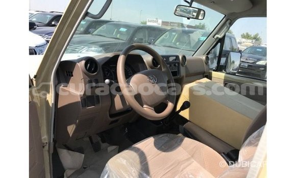 Buy Import Toyota Land Cruiser Beige Car in Import - Dubai in Curacao Buy Import Toyota Land Cruiser Beige Car in Import - Dubai in Curacao