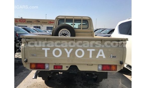 Buy Import Toyota Land Cruiser Beige Car in Import - Dubai in Curacao Buy Import Toyota Land Cruiser Beige Car in Import - Dubai in Curacao