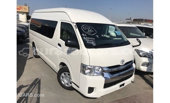 Buy Import Toyota Hiace White Car in Import - Dubai in Curacao Buy Import Toyota Hiace White Car in Import - Dubai in Curacao