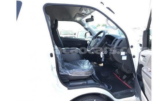 Buy Import Toyota Hiace White Car in Import - Dubai in Curacao Buy Import Toyota Hiace White Car in Import - Dubai in Curacao